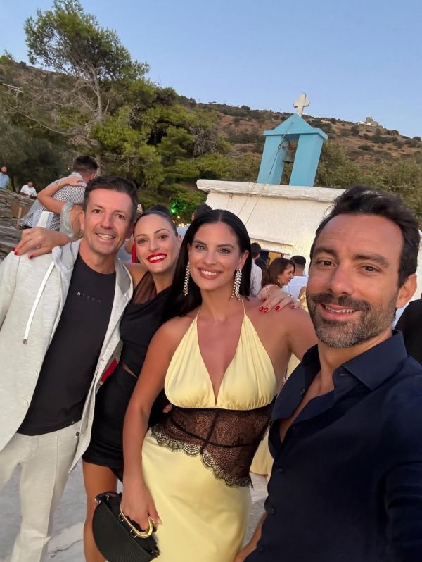 Μπόμπα & Τανιμανίδης