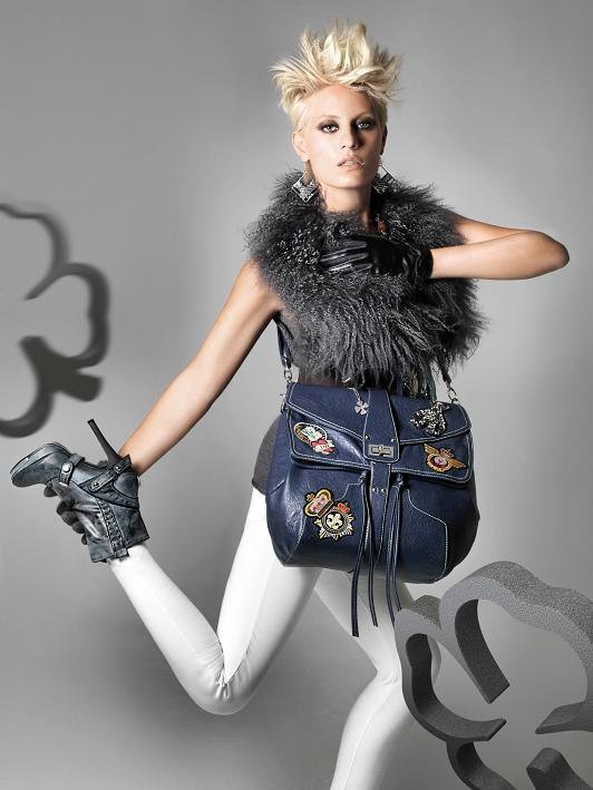 Καρέ καρέ το μοντέλο Ελεονώρα Μελέτη!