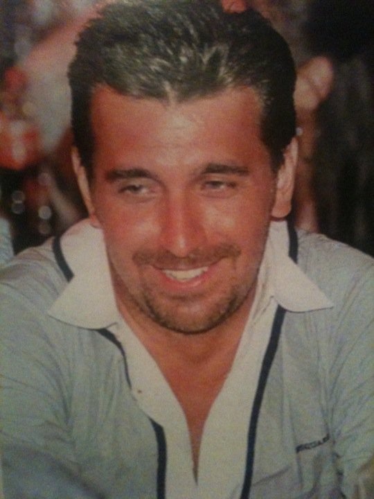 Τα πήρε ο Αντώνης Ρέμος με τον Θάνο Πετρέλη!