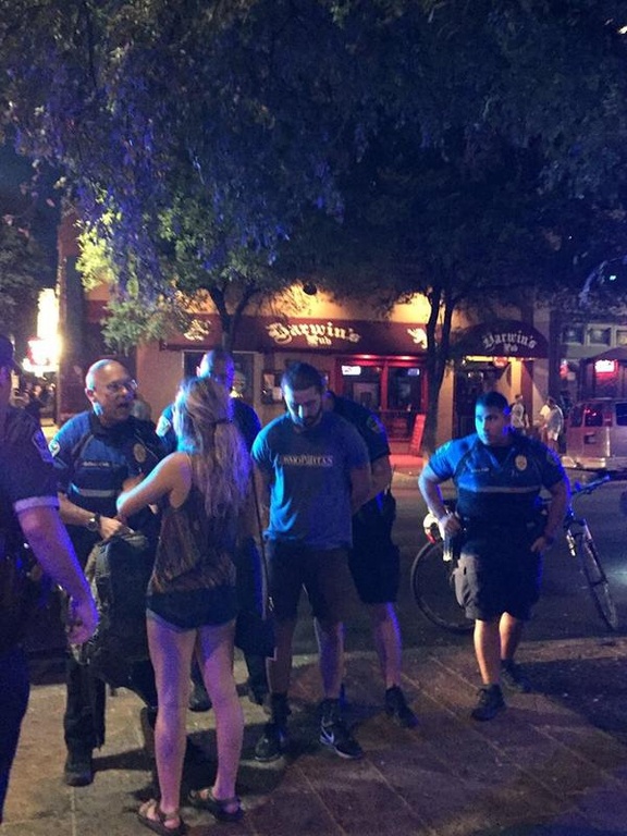 Καρέ-καρέ η σύλληψη γνωστού ηθοποιού