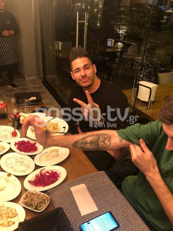 Ελληνίδα δημοσιογράφος, από τη Γλυφάδα στην Τουρκία και στο Power of love