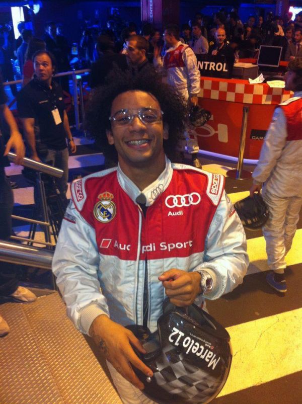 Video: Οι παίκτες της Ρεάλ οδηγούν… καρτ