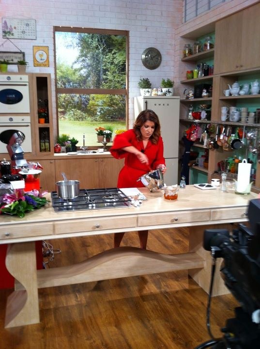 Δείτε τι γίνεται στα backstage του Πρωινού του ΑΝΤ1