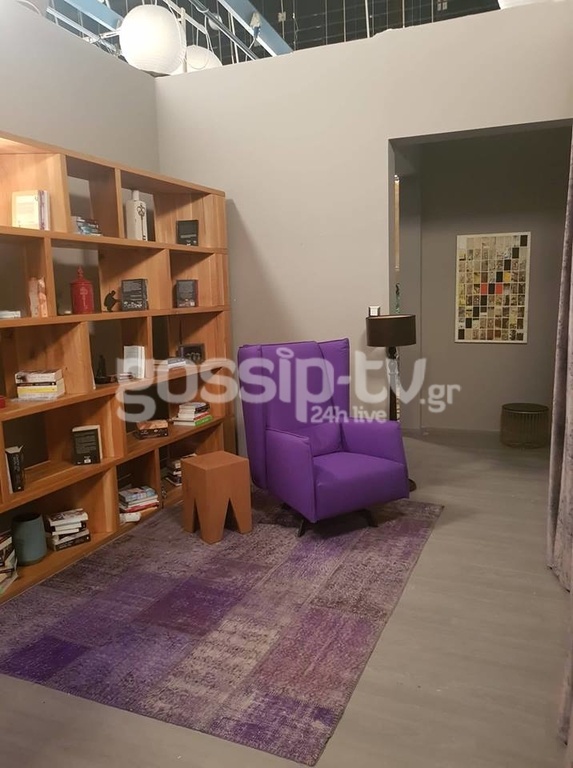 Πέτα τη φριτέζα: Δεν φαντάζεστε τι φωτογραφία βρήκαμε στον τοίχο της ταβέρνας του Γιάννη Μπέζου