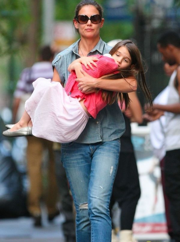 Τα κορίτσια του Tom Cruise βγήκαν βόλτα