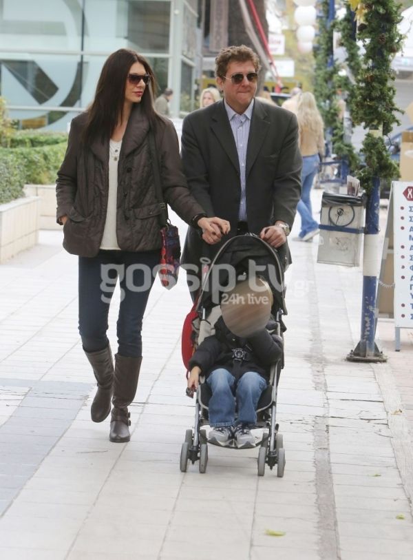 Σοφία Παθέκα: Βόλτα με τους άντρες της ζωής της