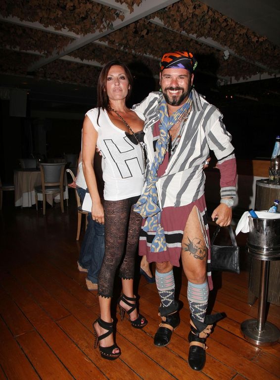 Όταν οι επώνυμοι διασκεδάζουν