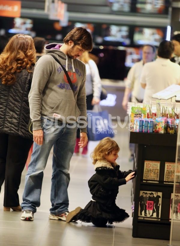 Μπαμπάς και κόρη πήγανε για ψώνια