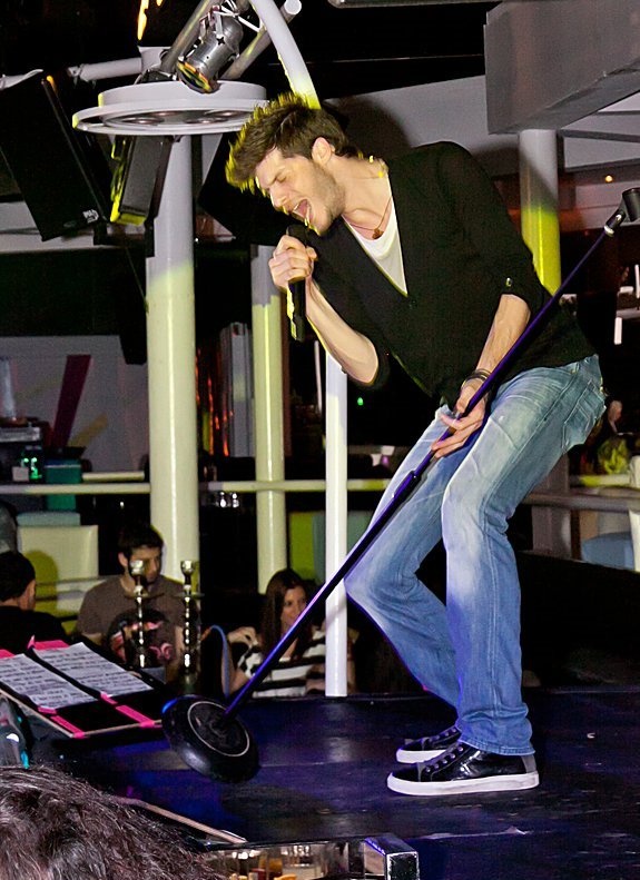 Τα «έσπασε» ο Λούκας στον Πειραιά