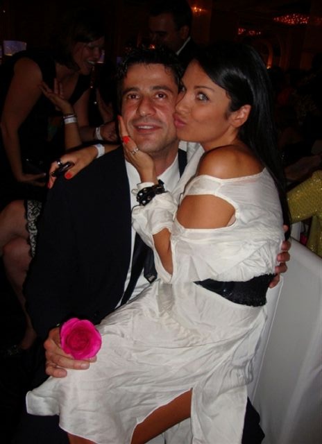 Όπου  Άντζελα και Γεωργούλης