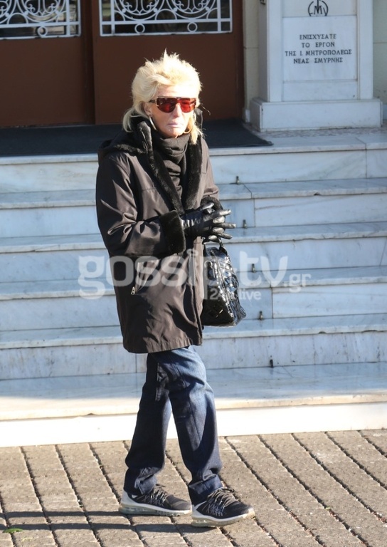 Το τελευταίο αντίο στην Κέλλυ Σακάκου