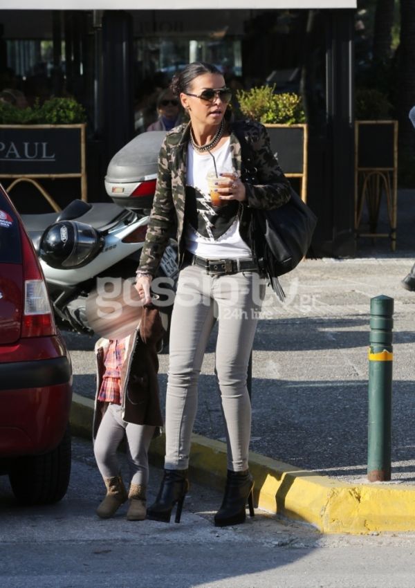 Νίνα Λοτσάρη: Στιγμές με την κόρη της