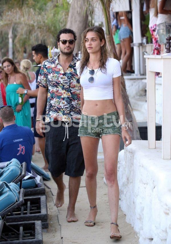 Η Βραζιλιάνα καλλονή που τρέλανε την Μύκονο