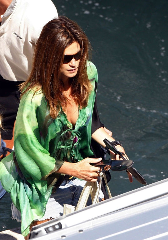 Super sexy Cindy Crawford