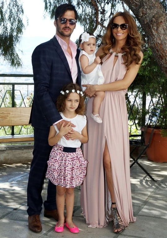 Γνωστή Ελληνίδα ηθοποιός παραδέχεται: «Θα ήταν πολύ ωραίο αν μπορούσα να κάνω ακόμα ένα παιδί»!