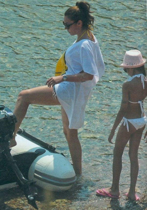 Στεφανίδου - Ευαγγελάτος: Οικογενειακές διακοπές στη Χαλκίδα!