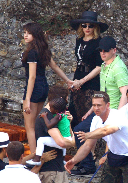 Οικογενειακές διακοπές για Madonna και Jesus