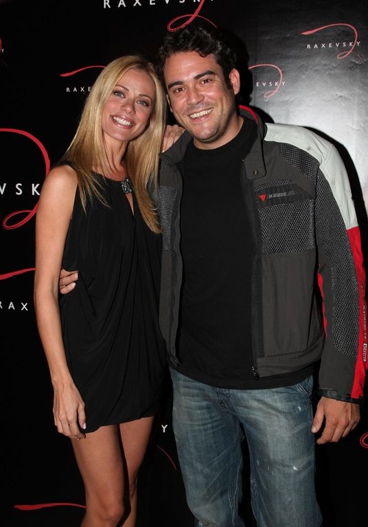 Video: Πάρτι προς τιμήν της Ζέτας Μακρυπούλια 