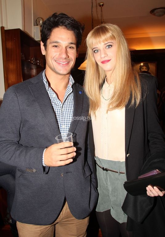  Δείτε το νέο look της Τζένης Θεωνά! 