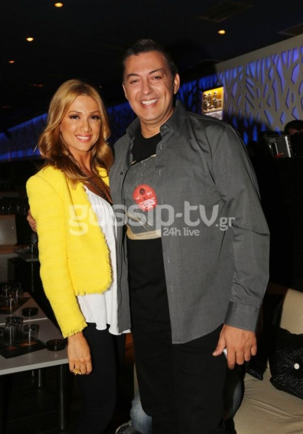 Μακρόπουλος: Απονομή διπλά πλατινένιου δίσκου