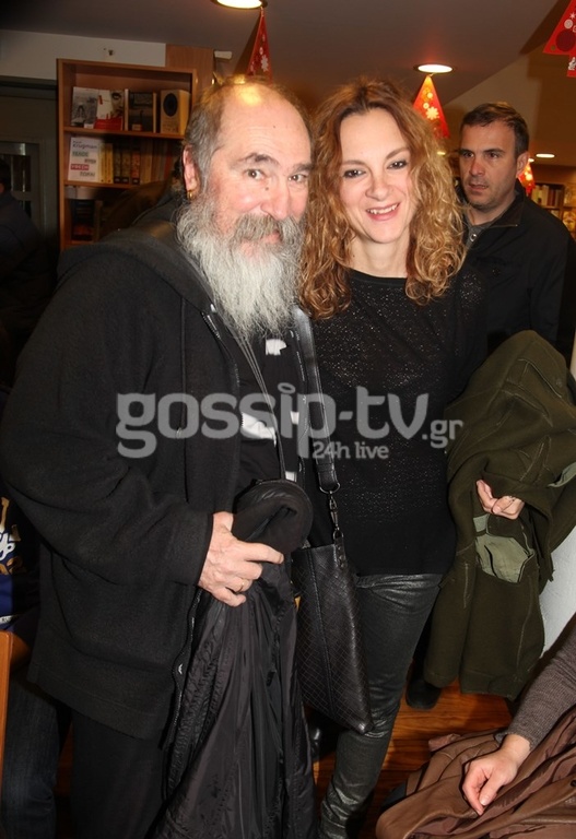 Τζίμης Πανούσης: Η οικογένεια που αφήνει πίσω του (φωτο)