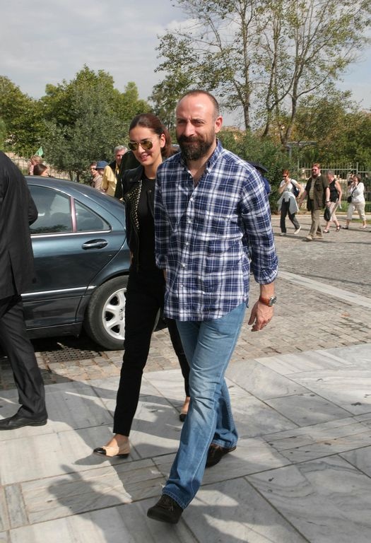 Video: Ο Ονούρ και η Σεχραζάτ στην Ακρόπολη