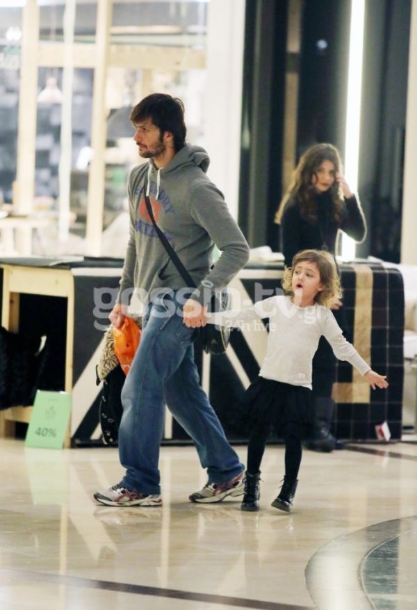 Μπαμπάς και κόρη πήγανε για ψώνια