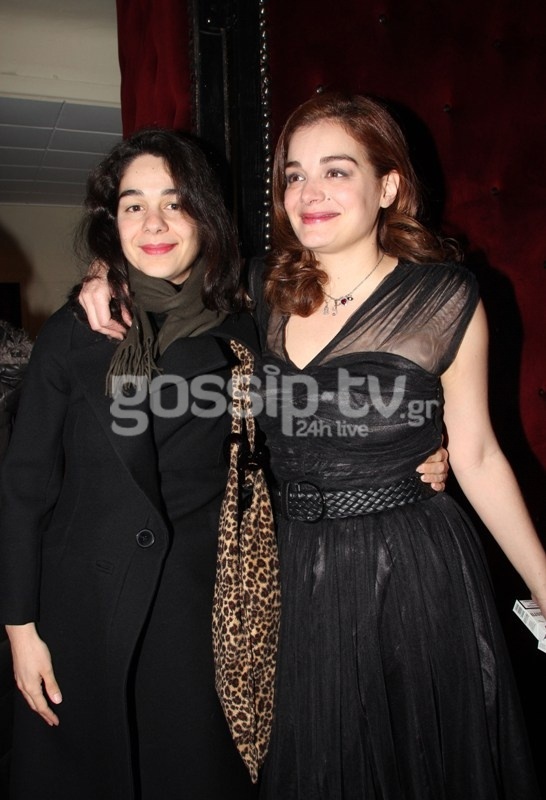 Ποιας ηθοποιού είναι αδελφή η γλυκιά κοπέλα;