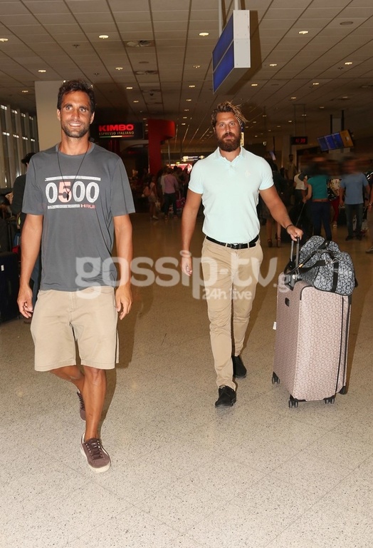 Survivor 2: Ο Νάσος Παπαργυρόπουλος έφτασε Ελλάδα - Δείτε ποιος πρώην συμπαίκτης του τον υποδέχτηκε