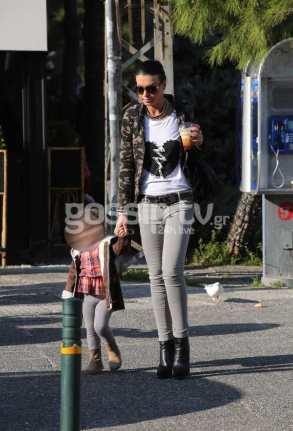 Νίνα Λοτσάρη: Στιγμές με την κόρη της