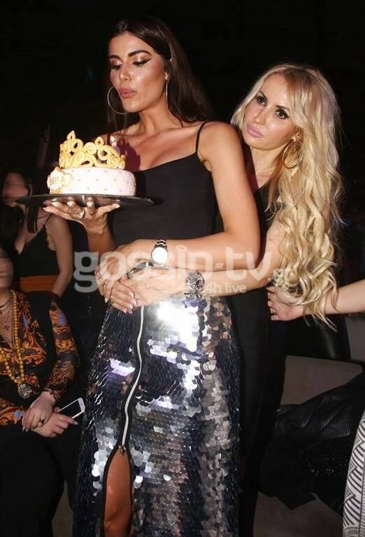 Η Ιωάννα Μπέλλα με την μητέρα της