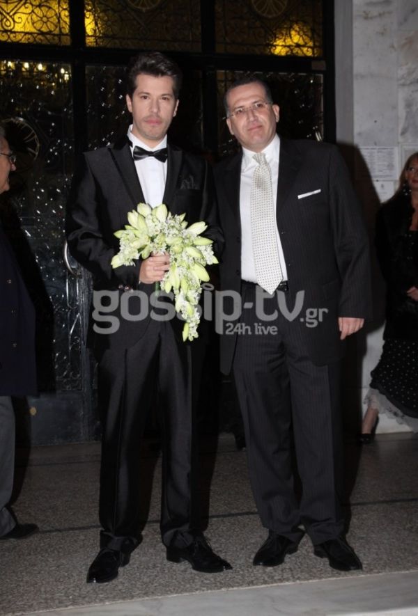 Το φωτογραφικό άλμπουμ του γάμου του Χάρη Βαρθακούρη