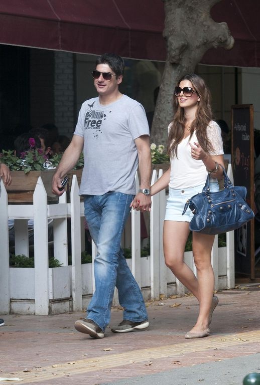 Τσιμτσιλή-Σοφός: Βόλτα στην Κηφισιά μετά το γάμο