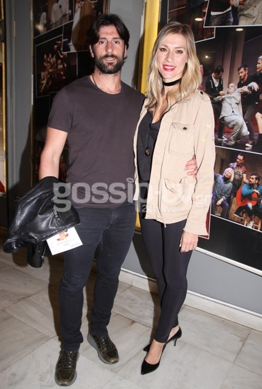 Δούκα-Χατζηαντωνάς: Βραδινή έξοδος σε θεατρική πρεμιέρα!