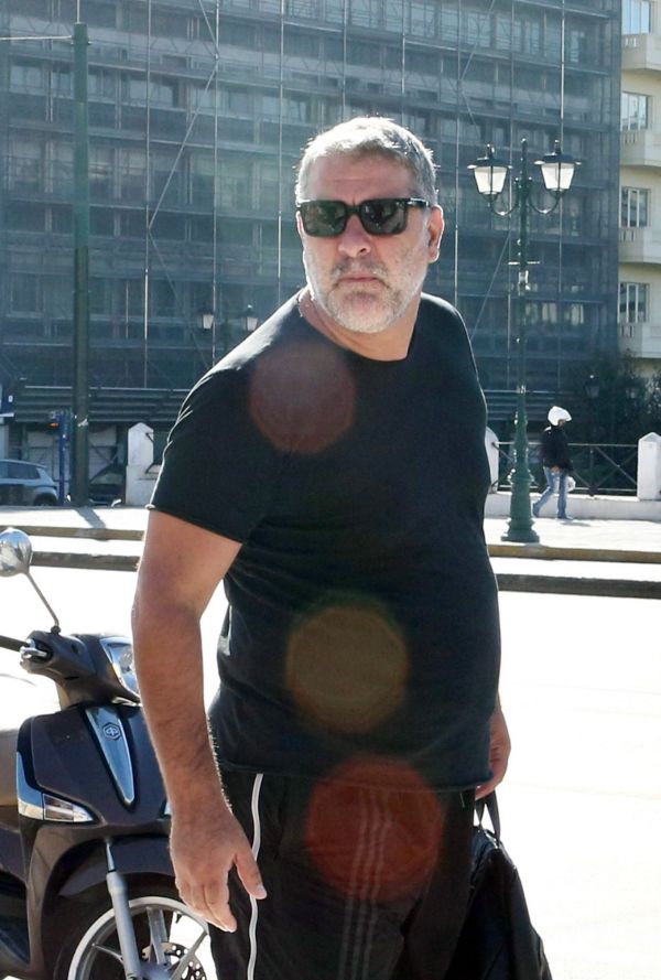 Βασίλης Μπισμπίκης