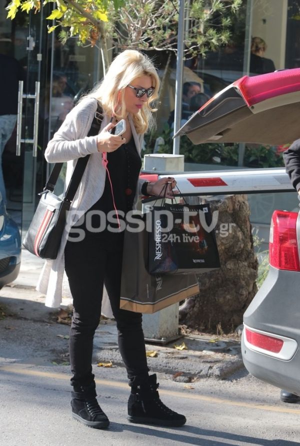 Ελένη Μενεγάκη: Στα βήματα του… George Clooney