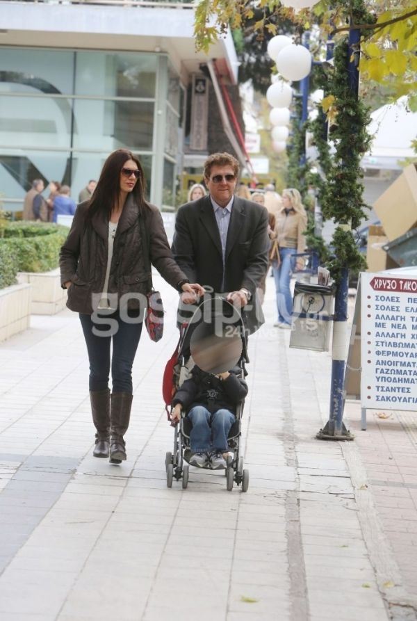 Σοφία Παθέκα: Βόλτα με τους άντρες της ζωής της