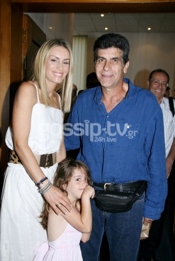 Αντώνης Νικοπολίδης: Παρουσίασε την αυτοβιογραφία του