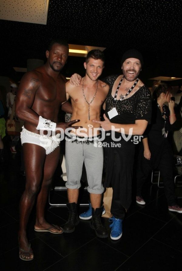 Επώνυμοι σε ρόλο μοντέλου στην επίδειξη των «Celebrity Skin»