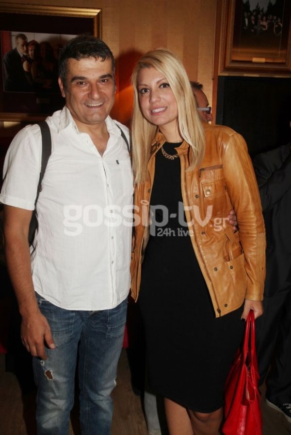 Φαντασμαγορική πρεμιέρα στο Θέατρο Αθηνά για την παράσταση «Δεν ακούω, δεν βλέπω, δεν μιλάω»