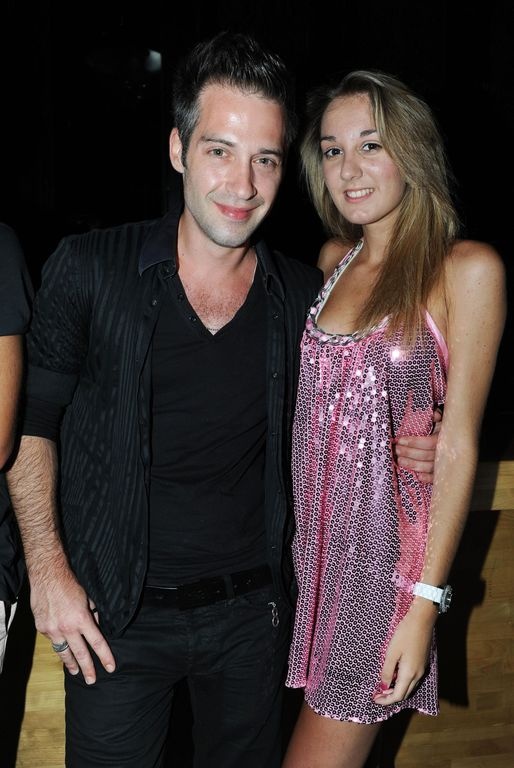 Ποια Ελληνίδα τραγουδίστρια έκανε αυτή την εμφάνιση on stage;