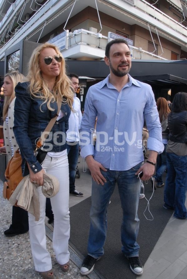 Μαστροκώστα-Σταθοκωστόπουλος:  Στη Γλυφάδα για καφεδάκι  