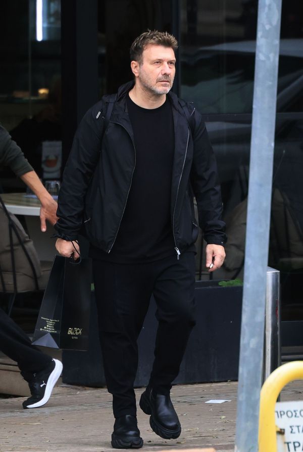 Γιάννης Πλούταρχος