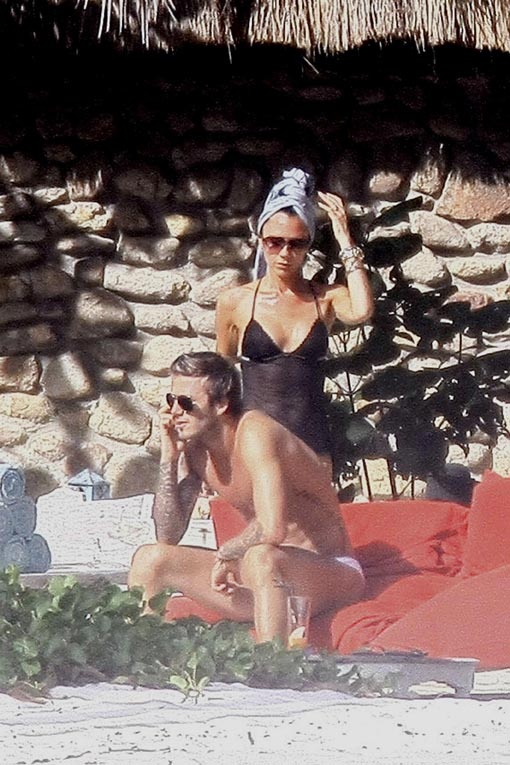 Ταξίδι στις Σεϋχέλες για την επέτειό τους