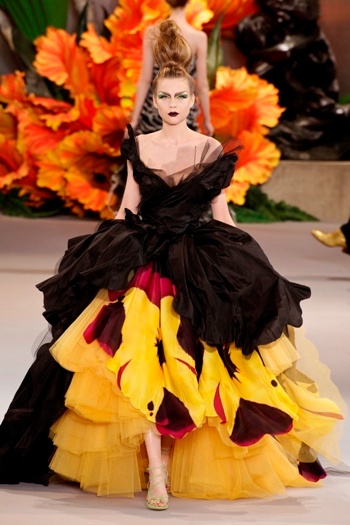 Τα καλύτερα ρούχα για το ρεβεγιόν!