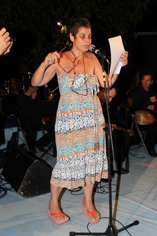 Δε θα πιστεύετε τίνος μουσικοσυνθέτη είναι η κόρη! 