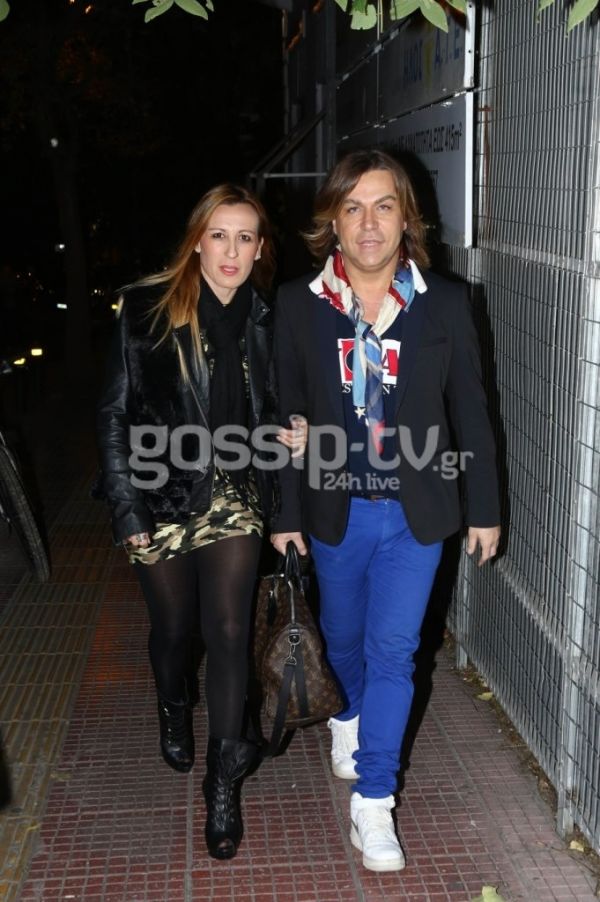 Ο Ηλίας Βρεττός εγκαινίασε το νέο του κατάστημα οπτικών. Δείτε ποιοι ήταν εκεί!