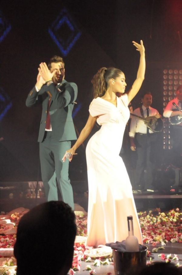 Τσαβαλιά, Καλλή, Πολίτη και Γιαννιάς διασκέδασαν στον Κωνσταντίνο Αργυρό