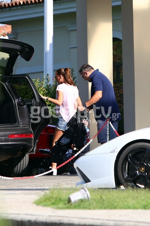 Πατήρ… Αντώνης Ρέμος!