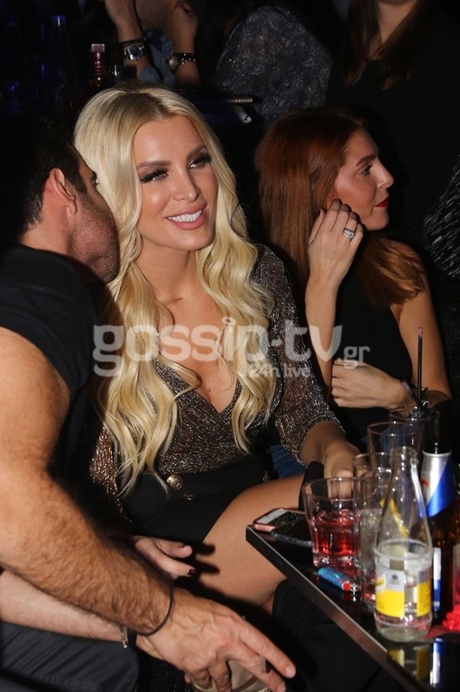 Κατερίνα Καινούργιου: Η σέξι εμφάνιση και ο γοητευτικός συνοδός της 